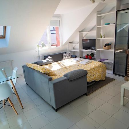 Ferienwohnung 183A Apto En Pleno Centro Con Vistas Al Mar Gijón Exterior foto